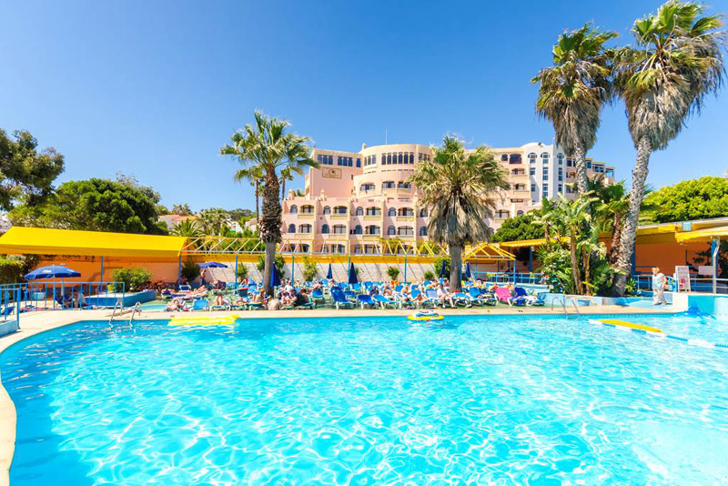 Algarve: Beach Break