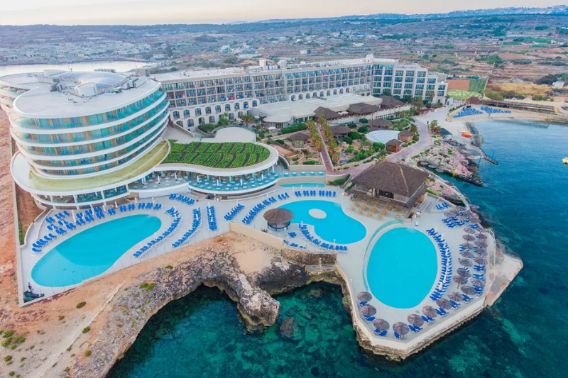 Malta: Beachfront Week